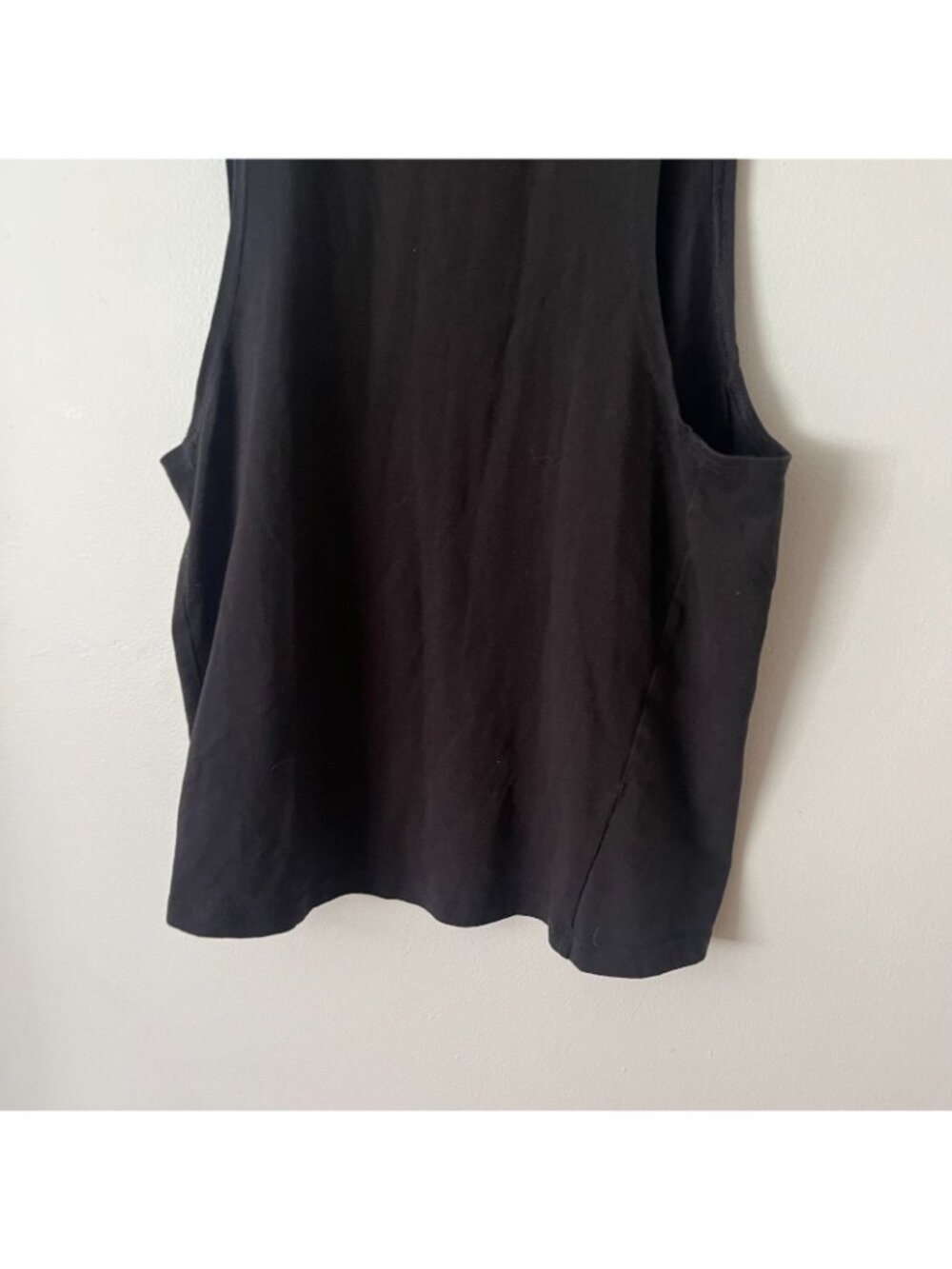 Gymshark Black Drop Arm Athletic Muscle Tank Top Men's Size Large - Picture 8 of 9